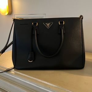 Prada Saffiano Galleria- Nero Black